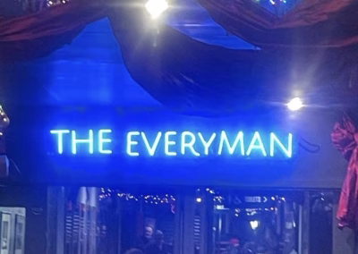 Cork Outing - Cinderella show - main entrance - excited people before the show